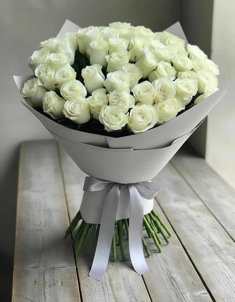Букет 35 Белых роз в Курсаково