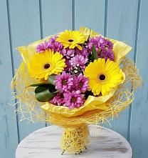 Букет цветов из:  Хризантемы и Герберы в Курсаково