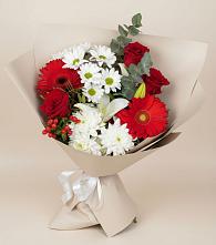 Букет цветов из:  Розы, Хризантемы, Герберы и Лилии в Курсаково