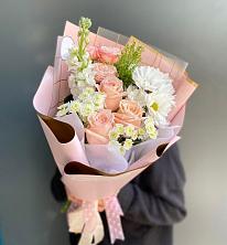 Букет цветов из:  Хризантемы и Розы в Курсаково