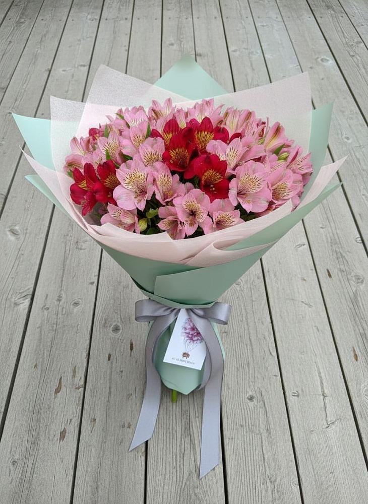 Букет цветов из: Альстромерии в Курсаково