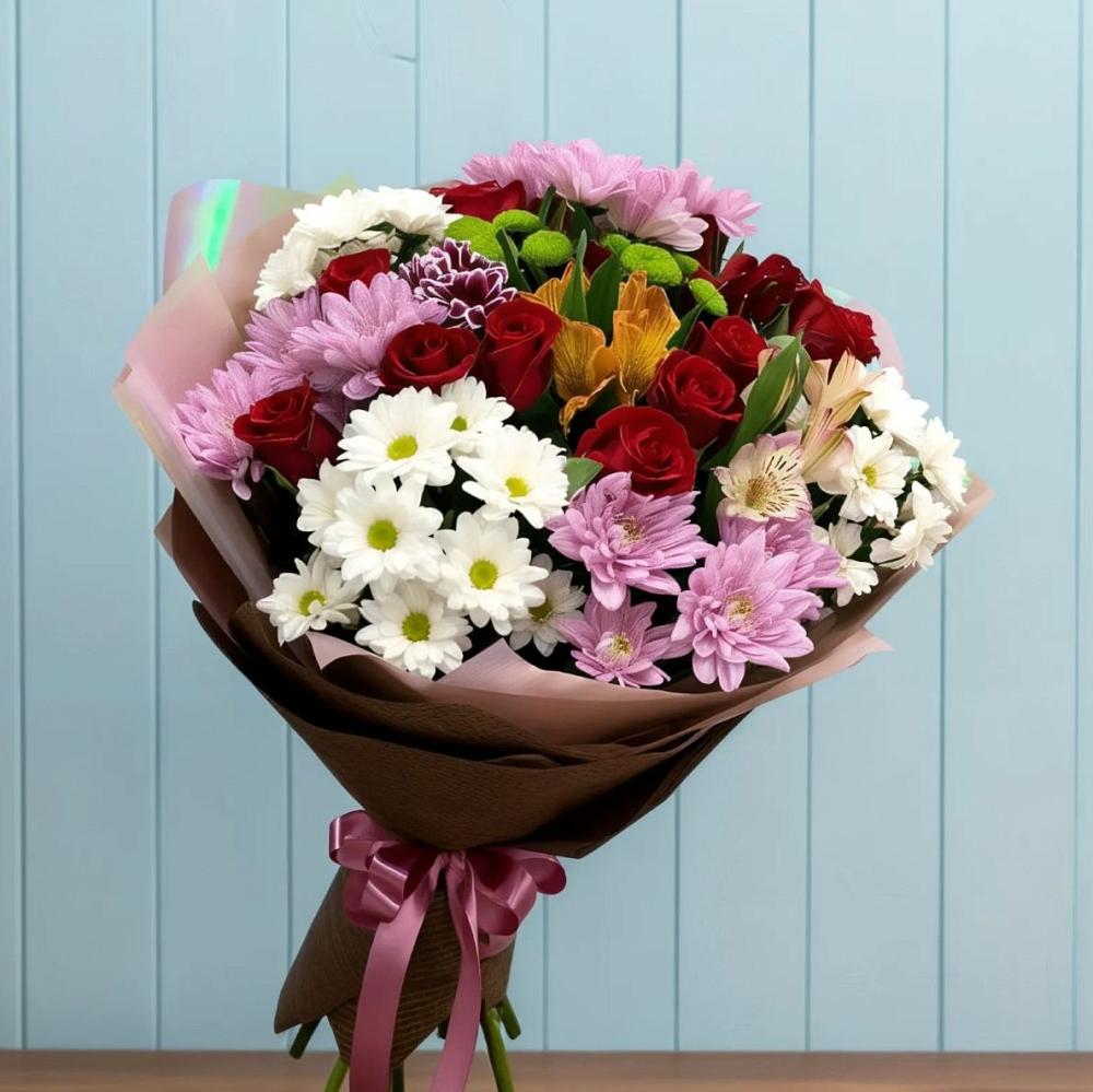 Букет цветов из: Розы, Хризантемы и Альстромерии в Курсаково