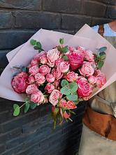 Букет розы в пальмах в Курсаково Букет цветов из: Розы в Курсаково