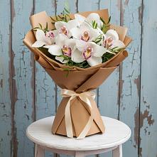 Букет цветов из:  Орхидеи и Розы #REPLACE_PRED# Курсаково
