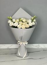 Букет цветов из:  Розы и Лизиантусы в Курсаково